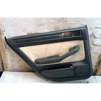 Audi A6 S6 C5 4B Rivestimento del pannello della portiera posteriore 4B0867305