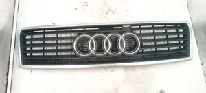 Audi A6 S6 C5 4B Etupuskurin ylempi jäähdytinsäleikkö 4B0853551F