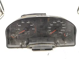 Audi 80 90 B3 Compteur de vitesse tableau de bord 893919067