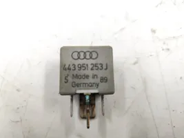 Audi 80 90 B3 Muu rele 443951253J