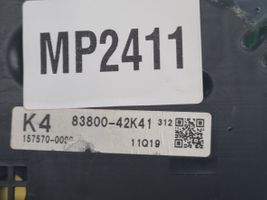 Toyota RAV 4 (XA40) Nopeusmittari (mittaristo) 8380042K41