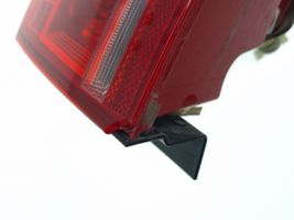 Volkswagen PASSAT B7 Lampy tylne / Komplet 2SB010747