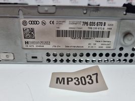 Volkswagen Touareg II Unità principale autoradio/CD/DVD/GPS 7P6035670B
