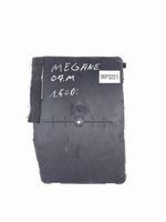 Renault Megane II Fuse module 8200724338