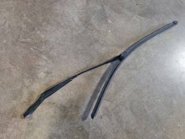 Volkswagen Touareg II Windshield/front glass wiper blade 7P0955409B