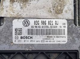 Volkswagen Golf V Sterownik / Moduł ECU 03G906021AB