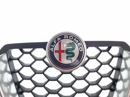 Alfa Romeo Stelvio Augšējais režģis 156108638