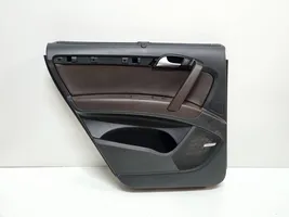 Audi Q7 4L Takaoven verhoilu 4L0863981