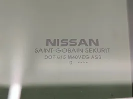 Nissan Rogue Szyba drzwi tylnych 