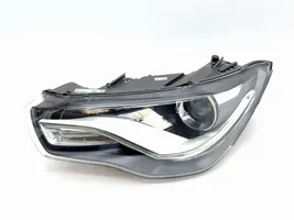 Audi A1 Lampa przednia 8X0941005