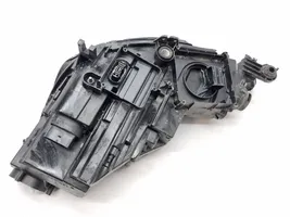 Audi A4 S4 B9 Lampa przednia 8W0941034