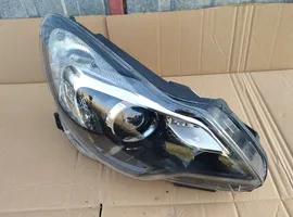 Chevrolet Corsa Lampa przednia 90014696