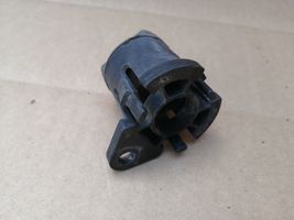 Volvo S40 Staffa di montaggio del radiatore 30639749