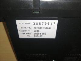 Volvo V50 Monitor / wyświetlacz / ekran 30679647