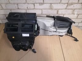 Volvo V70 Scatola climatizzatore riscaldamento abitacolo assemblata 30780726