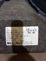 Audi A4 S4 B8 8K Tavaratilan sivuverhoilu 8K5863888A