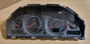 Volvo XC70 Compteur de vitesse tableau de bord 9499668