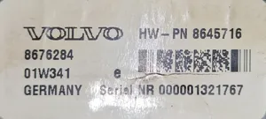 Volvo V70 Fuse module 8676284