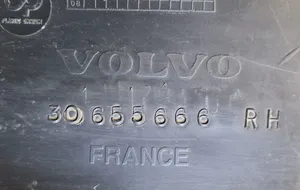 Volvo V70 Etupyörän sisälokasuojat 30655666