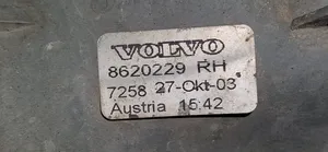 Volvo V70 Priešrūkinis žibintas priekyje 8620229