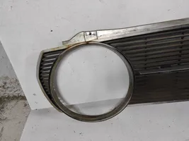 Audi 80 B1 Grille de calandre avant 823853655