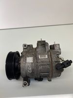 Volkswagen Golf VI Ilmastointilaitteen kompressorin pumppu (A/C) 1K0820808A