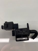 Volkswagen Golf V Turboahtimen magneettiventtiili 03C906283