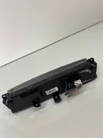 Mazda 6 Monitori/näyttö/pieni näyttö GAA9611J0