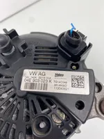 Volkswagen Golf VII Generatore/alternatore 04E903023K