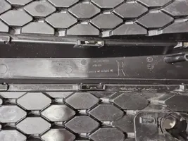 Jaguar F-Pace Kratka dolna zderzaka przedniego HK838B289AA