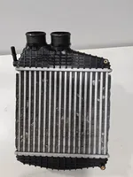 Maserati Levante Chłodnica powietrza doładowującego / Intercooler 670109554