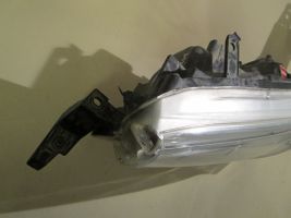 Toyota Hilux (AN10, AN20, AN30) Lampa przednia 130716-2