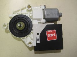 Volkswagen Golf VI Alzacristalli della portiera anteriore con motorino 1K5837402BC