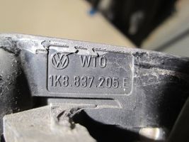 Volkswagen Golf VI Klamka zewnętrzna drzwi przednich 1K8837205F