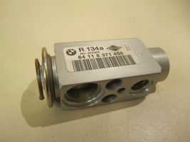 BMW 5 E39 Air conditioning (A/C) expansion valve 64118371459