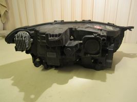 Volvo XC90 Lampa przednia 31656994