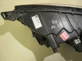 Volvo XC90 Lampa przednia 31655266