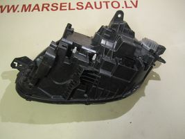 Volvo XC90 Lampa przednia 31655266