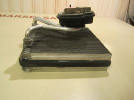 Volkswagen Jetta VI Gaisa kondicioniera radiators (salonā) 1K0820679