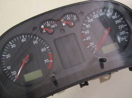 Volkswagen Bora Tachimetro (quadro strumenti) 1J0919881B