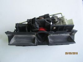 Audi A3 S3 8L Maniglia esterna del portellone posteriore/bagagliaio 4B0827565H