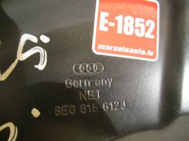 Audi A4 S4 B6 8E 8H Couvercle anti-poussière disque de plaque de frein arrière 8E0615612J