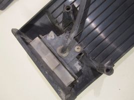 Audi 80 90 B2 Éclairage de plaque d'immatriculation 855853489A