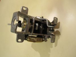 Audi 100 200 5000 C3 Palanca/selector de cambios (interno) 443713109