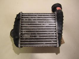 Volkswagen PASSAT B5.5 Radiatore intercooler 3B0145805J