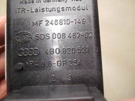 Audi A6 S6 C5 4B Pečiuko ventiliatoriaus reostatas (reustatas) 4B0820521