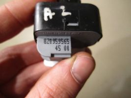 Audi A2 Bouton de commutateur rétroviseur latéral 8Z0959565