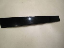 Volkswagen PASSAT B5 Front door glass trim molding 3B0837901