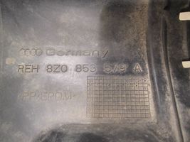 Audi A2 Garniture de marche-pieds / jupe latérale 8Z0853579A