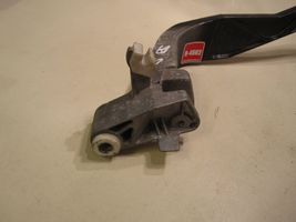 Audi A4 S4 B5 8D Pedale della frizione 8D1721316F